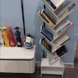 مكتبة على شكل شجرة باللون الأبيض jo-38